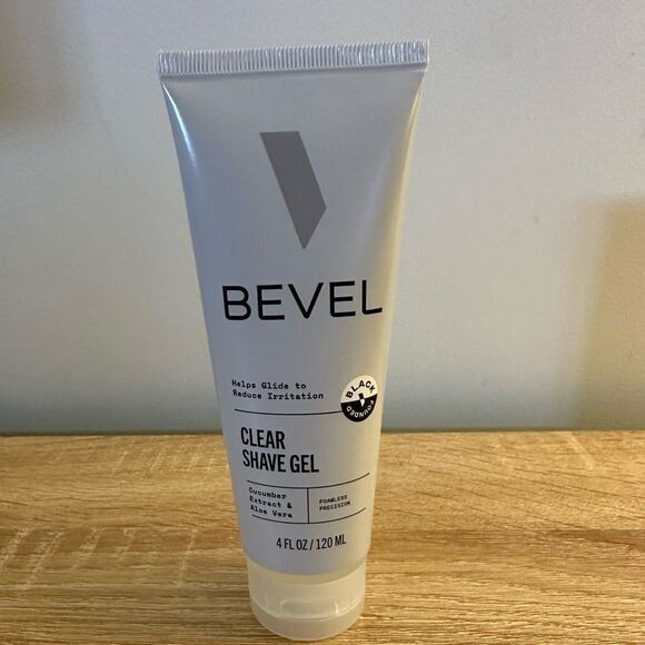 BEVEL clear shave gel - Picture 1 of 3
